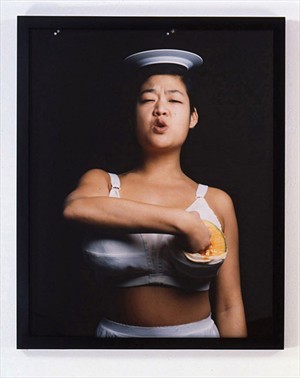 Artikelbild: Patty Chang (USA), Melons (At a Loss) 1998 - Foto: Patty Chang (USA)  Melons (At a Loss) 1998