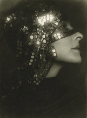 Artikelbild: Porträt der SchauspielerinSibylle Binder (um 1935) von Trude 
Fleischmann. - Foto: Albertina, Wien